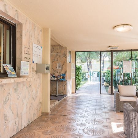 Residence Pierre & Vacances Les Jardins Ombrages Mandelieu エクステリア 写真