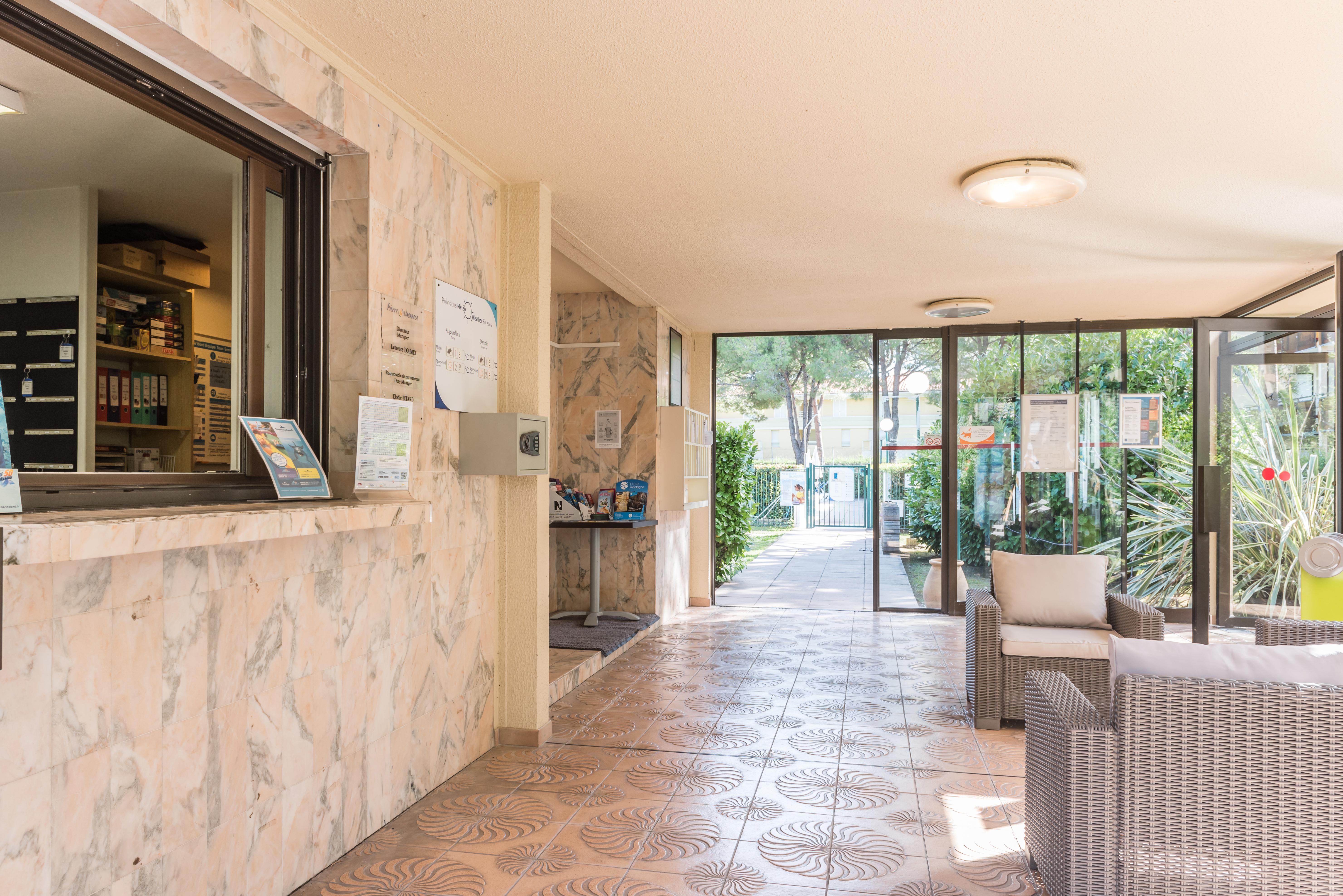 Residence Pierre & Vacances Les Jardins Ombrages Mandelieu エクステリア 写真