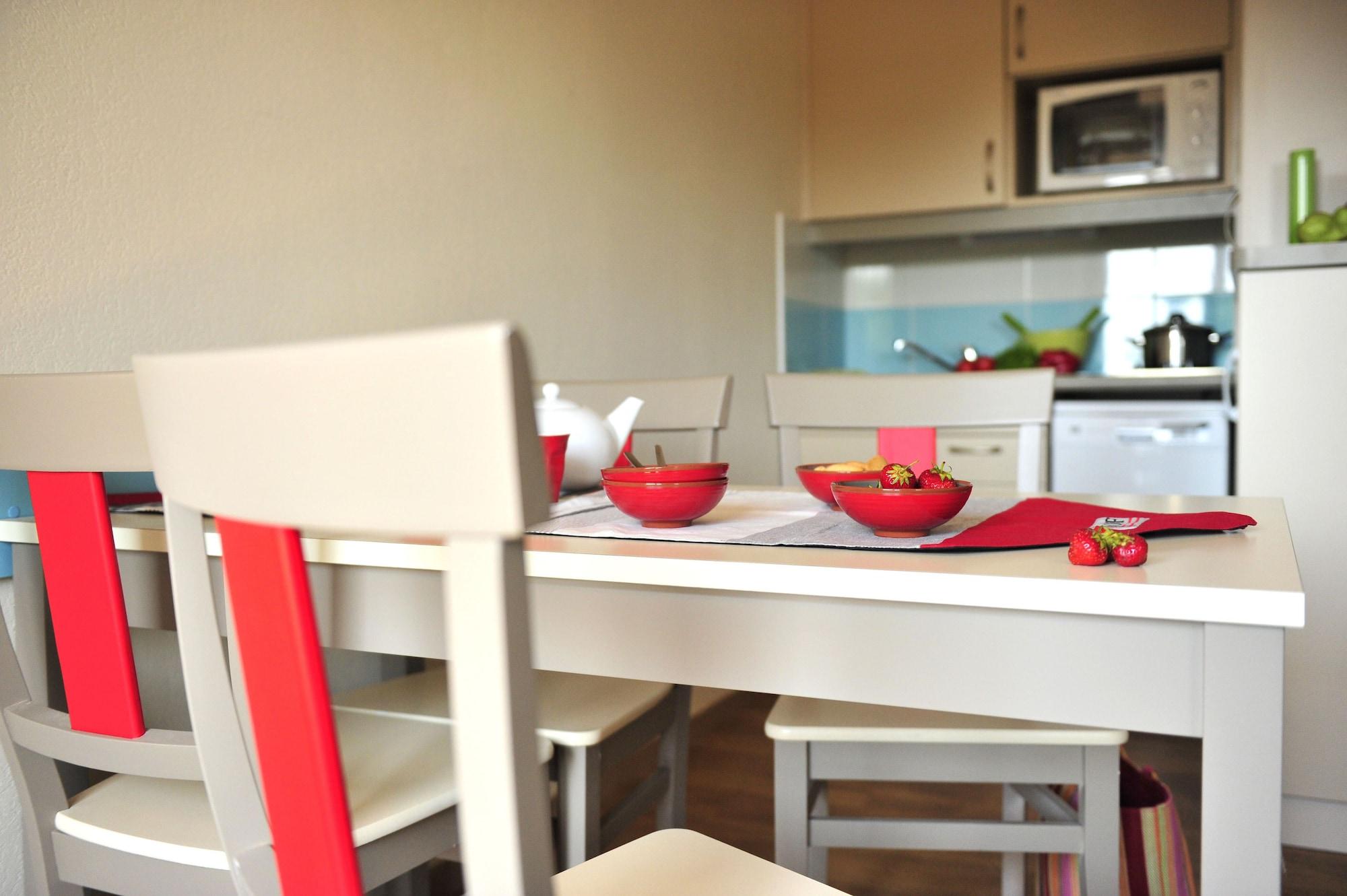 Residence Pierre & Vacances Les Jardins Ombrages Mandelieu エクステリア 写真